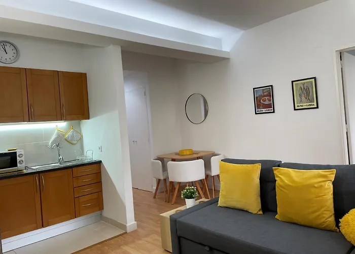 Cascais Classy Renovated Getaway * Torre (Lisbon)