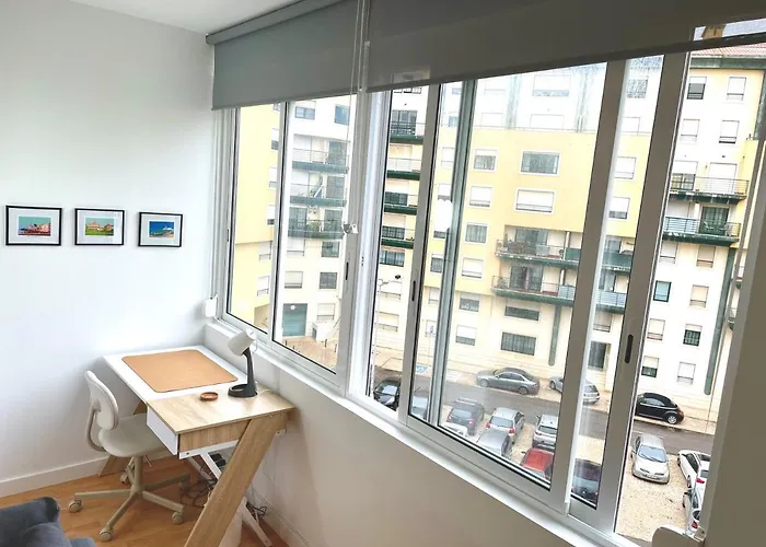 Cascais Classy Renovated Getaway Apartament